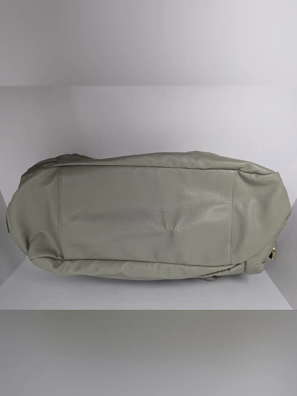 Isaac Mizrahi New York - Big Evolution Weekender Duffle Bag - Light Olive Green